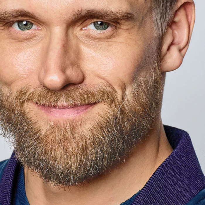 Just For Men Moustache & Beard Dye | Instant Grey Coverage for a Fuller, Natural-Looking Beard - Image 9